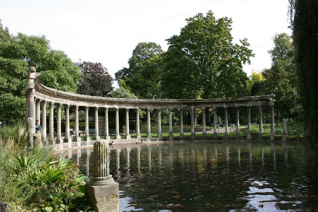 gardens in paris